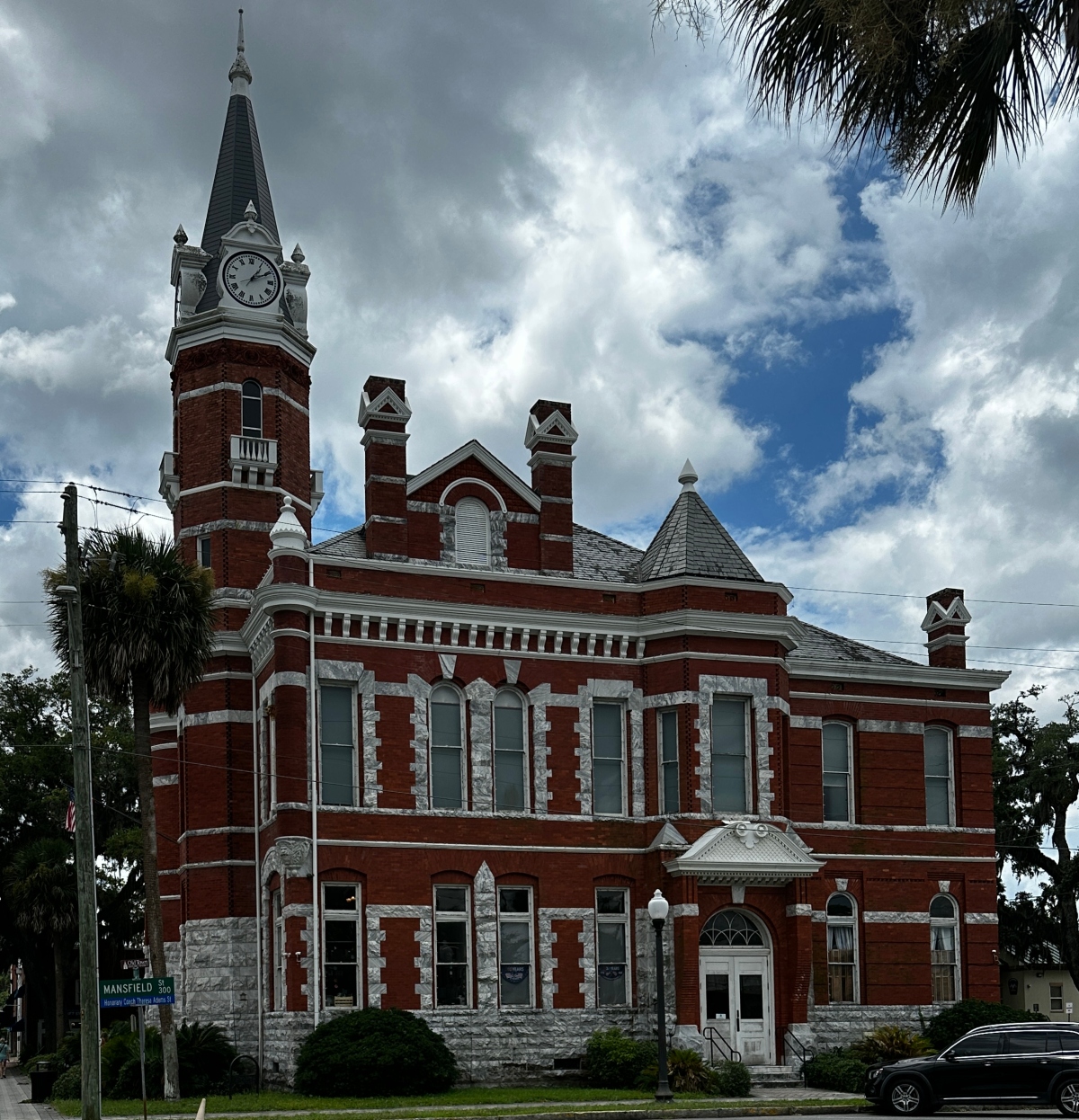 Historic Brunswick City Hall